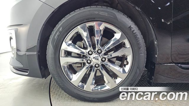 Kia Canival 2016 — photo 5
