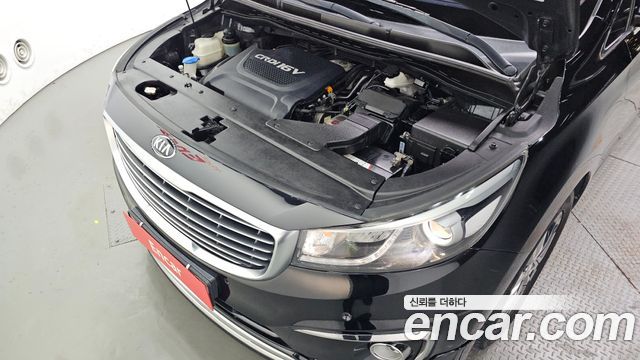 Kia Canival 2016 — photo 6