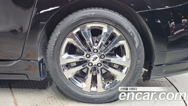 Kia Canival 2016 — photo 7