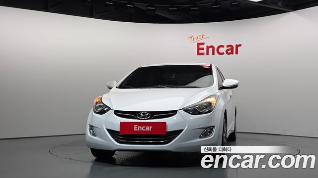 Hyundai AVANTE 2013 — photo 3