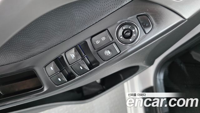 Hyundai AVANTE 2013 — photo 11