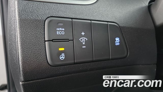 Hyundai AVANTE 2013 — photo 12