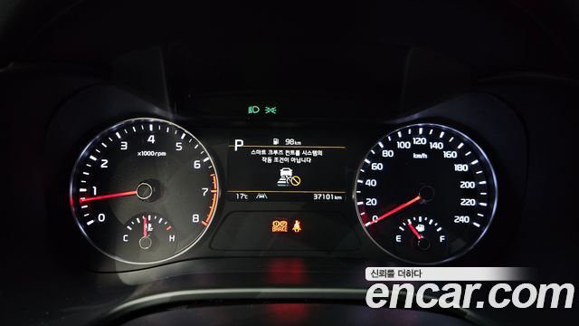 Kia K3 2022 — photo 11