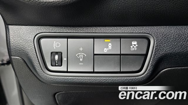 Kia K3 2022 — photo 19