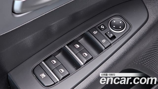 Kia K3 2022 — photo 20