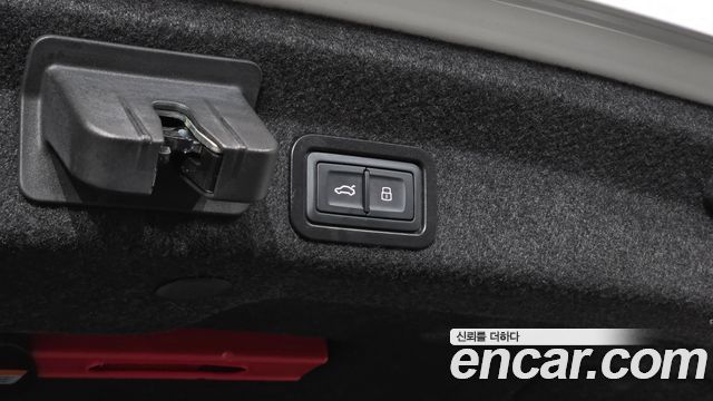 Audi A6 2021 — photo 20