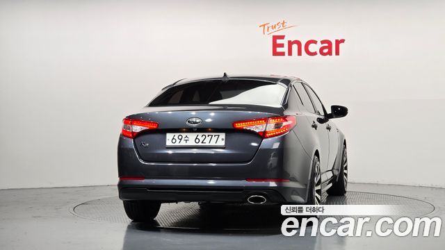 Kia K5 2011 — photo 4