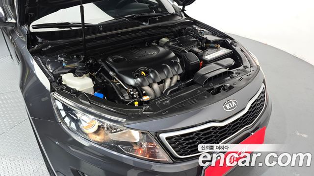 Kia K5 2011 — photo 6