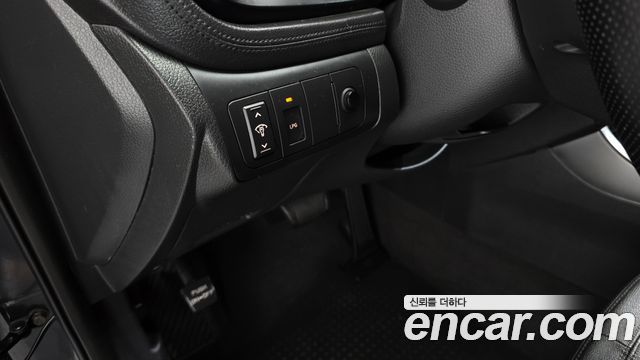 Kia K5 2011 — photo 19