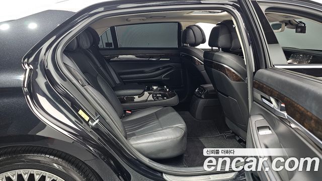 Genesis G90 2021 — photo 17