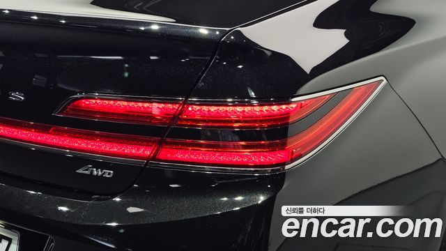 Genesis G90 2021 — photo 9