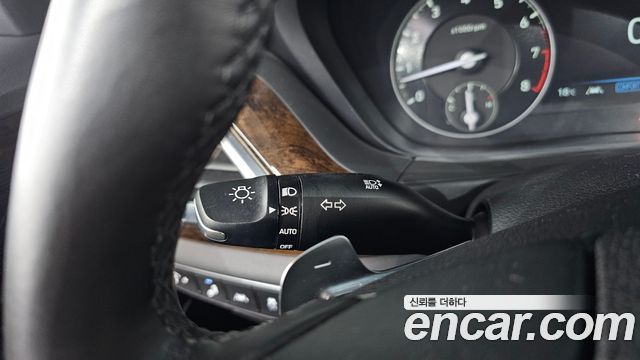 Genesis G90 2021 — photo 31