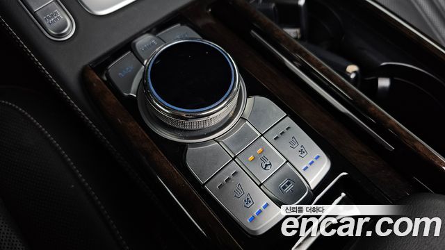 Genesis G90 2021 — photo 32