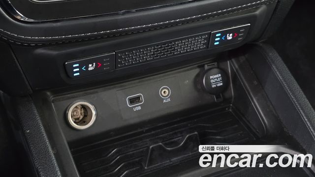 KG Mobility Rexton 2019 — photo 24