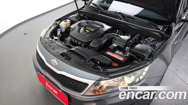 Kia K5 2013 — photo 6