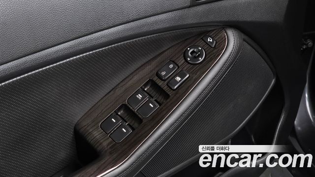 Kia K5 2013 — photo 22