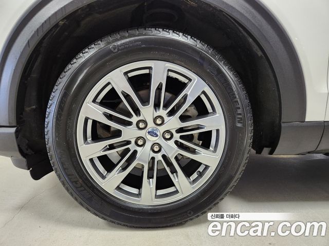 Ford Explorer 2025 — photo 5