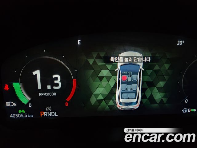 Ford Explorer 2025 — photo 8