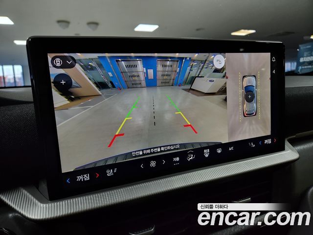 Ford Explorer 2025 — photo 14