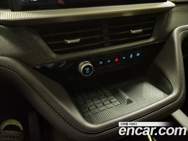 Ford Explorer 2025 — photo 15