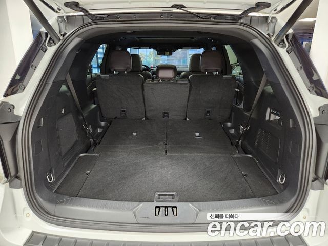 Ford Explorer 2025 — photo 20