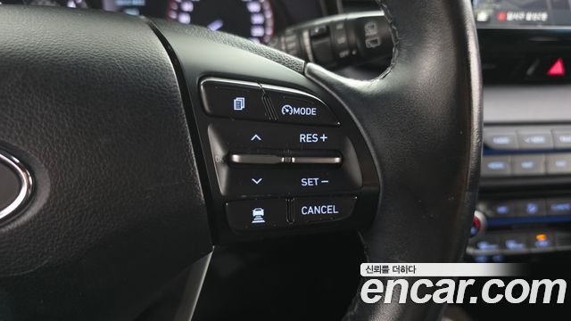 Hyundai Veloster 2018 — photo 23