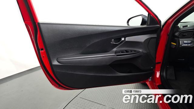 Hyundai Veloster 2018 — photo 14