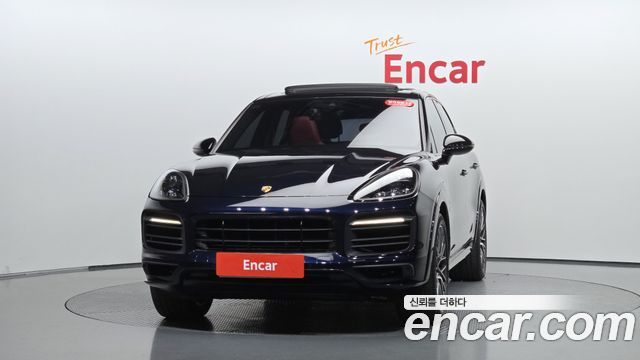 Porsche Cayenne 2019 — photo 3