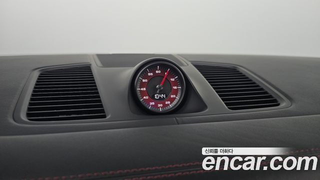 Porsche Cayenne 2019 — photo 24