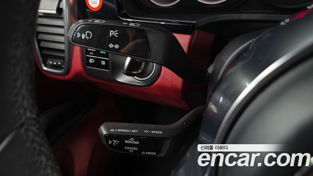 Porsche Cayenne 2019 — photo 26