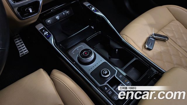 Kia Sorento 2023 — photo 12