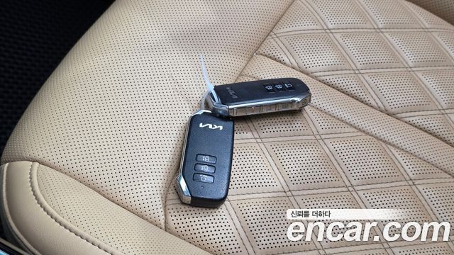 Kia Sorento 2023 — photo 33