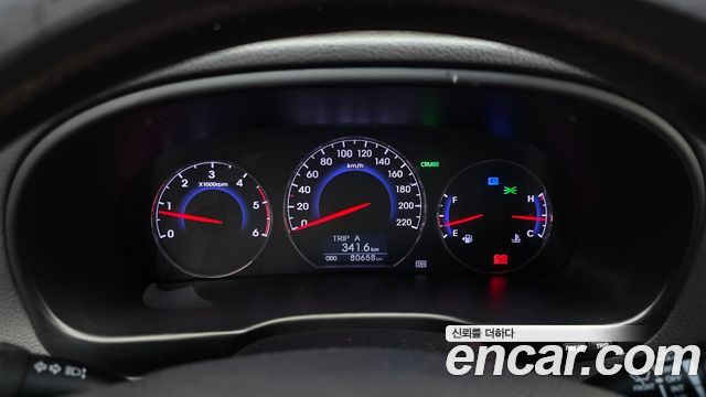 Hyundai Santafe 2012 — photo 8