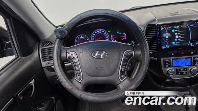 Hyundai Santafe 2012 — photo 16