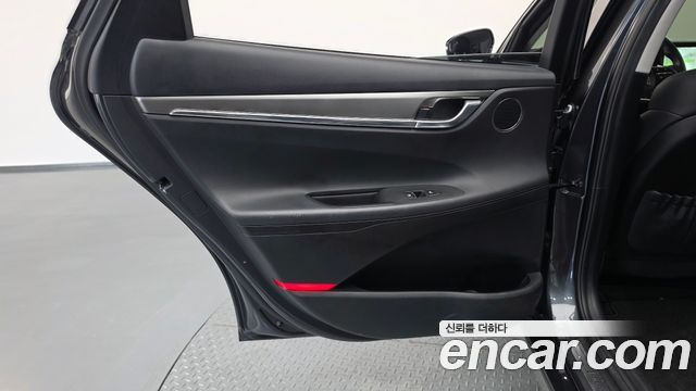 Hyundai Grandeur 2022 — photo 15