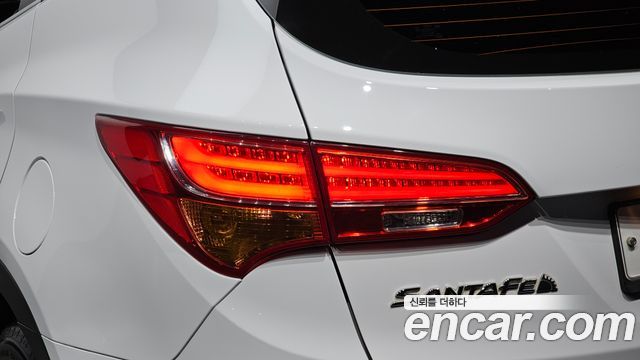 Hyundai Santafe 2015 — photo 9