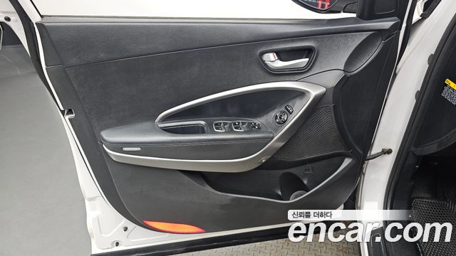 Hyundai Santafe 2015 — photo 14