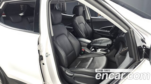 Hyundai Santafe 2015 — photo 16