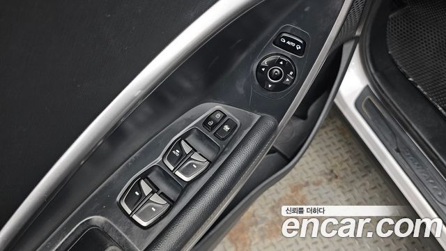Hyundai Santafe 2015 — photo 27