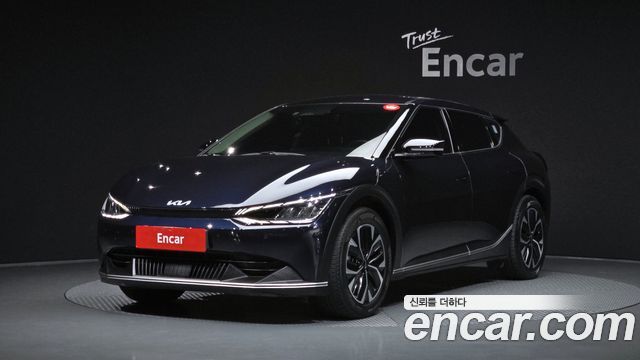 Kia EV6 2023 — photo 1