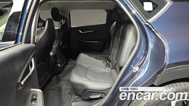 Kia EV6 2023 — photo 16