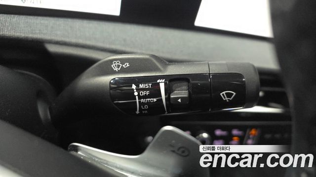 Kia EV6 2023 — photo 30