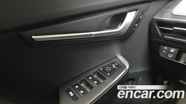 Kia EV6 2023 — photo 35
