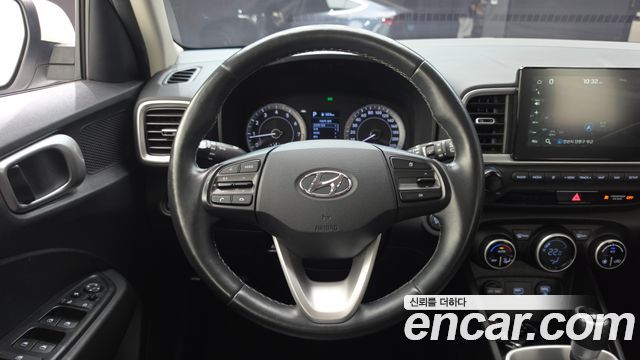 Hyundai Venue 2020 — photo 19