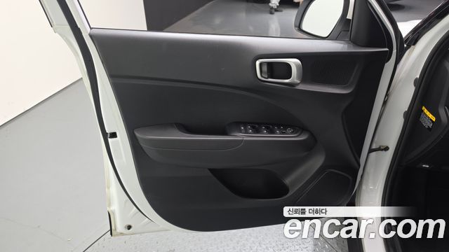 Hyundai Venue 2020 — photo 14