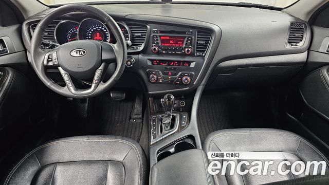 Kia K5 2012 — photo 10