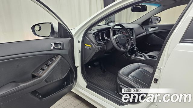 Kia K5 2012 — photo 13