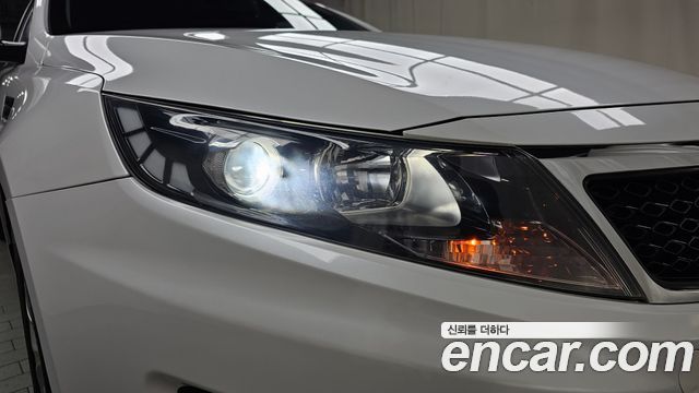 Kia K5 2012 — photo 8