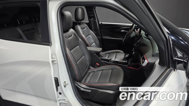 Chevrolet Korea Trailblazer 2023 — photo 16