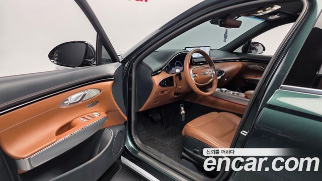 Genesis GV70 2021 — photo 13